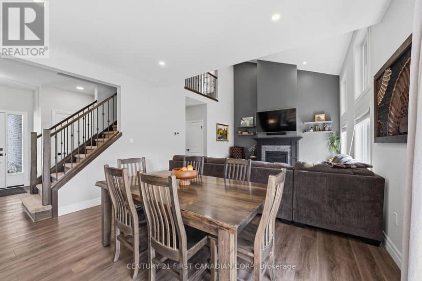 5 Hardy Court — photo 15 of 39