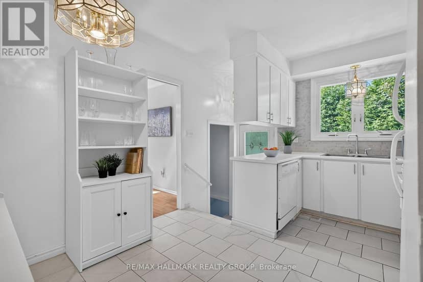 157 Lacroix Avenue — photo 10 of 38