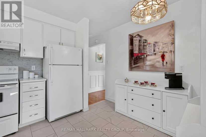 157 Lacroix Avenue — photo 12 of 38