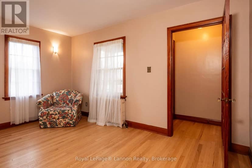 100 Hill Street S, Thunder Bay, photo 8