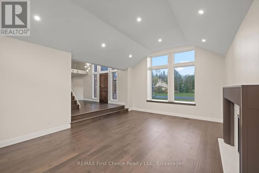2110 Whitegates Drive — photo 11 of 40