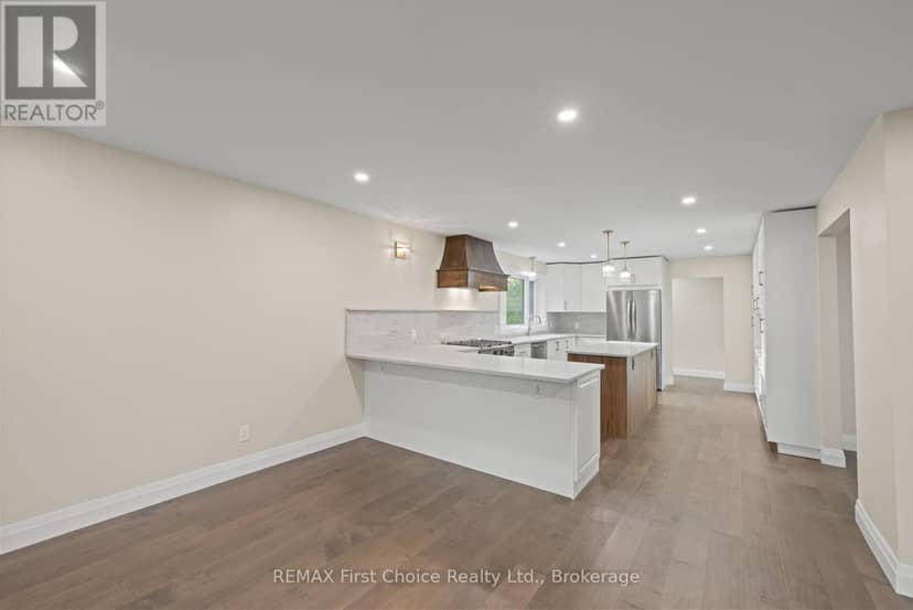 2110 Whitegates Drive — photo 17 of 40