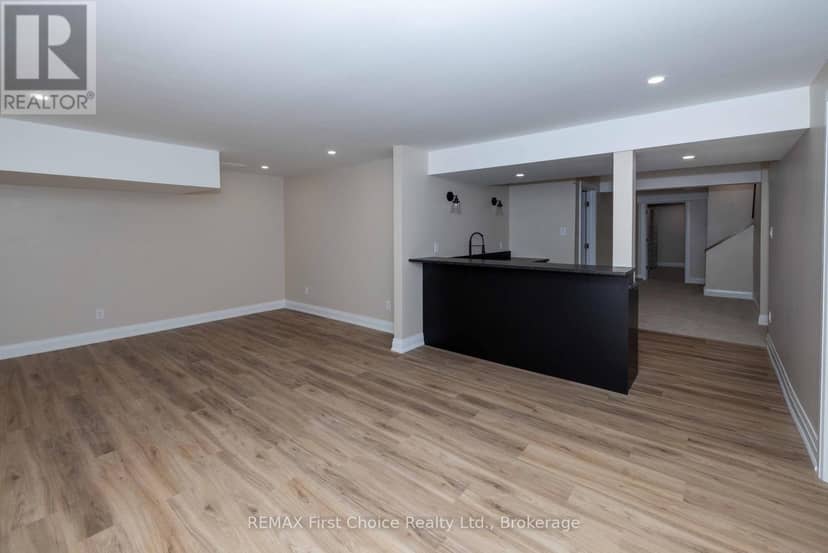 2110 Whitegates Drive — photo 32 of 40