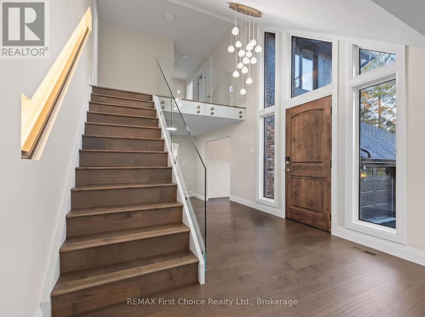 2110 Whitegates Drive — photo 9 of 40