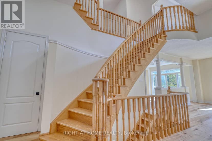 171 Maurier Boulevard — photo 19 of 40