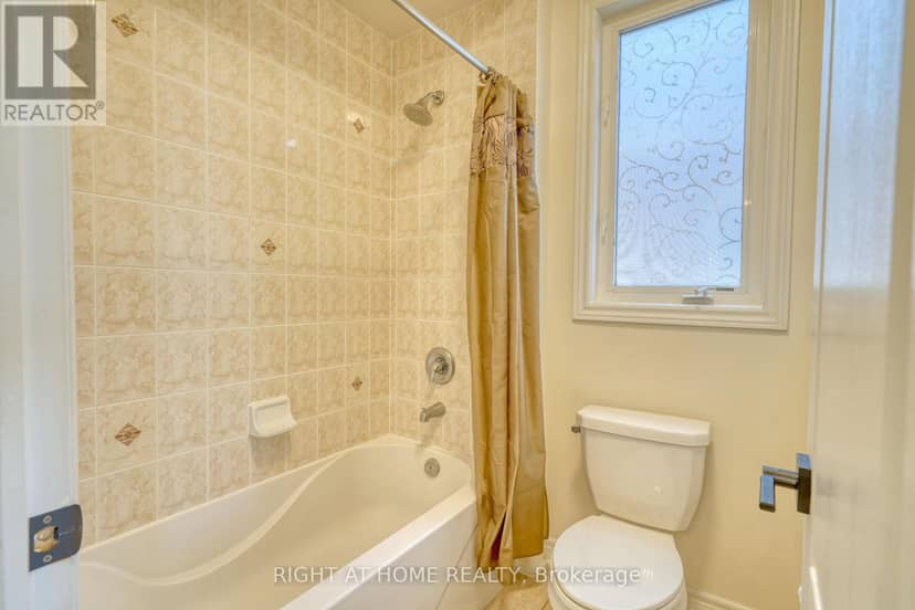 171 Maurier Boulevard — photo 30 of 40