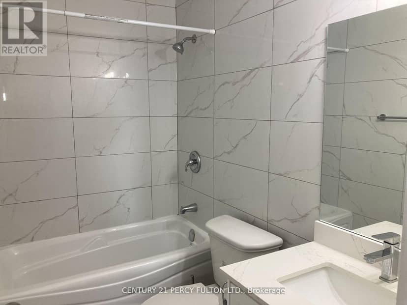 1904 - 10 Sunny Glen Way — photo 10 of 14