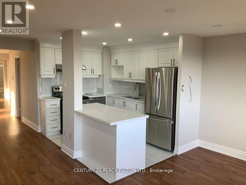 1904 - 10 Sunny Glen Way, Toronto, photo 3