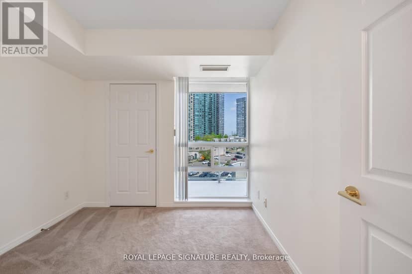 508 - 5508 Yonge Street — photo 25 of 40
