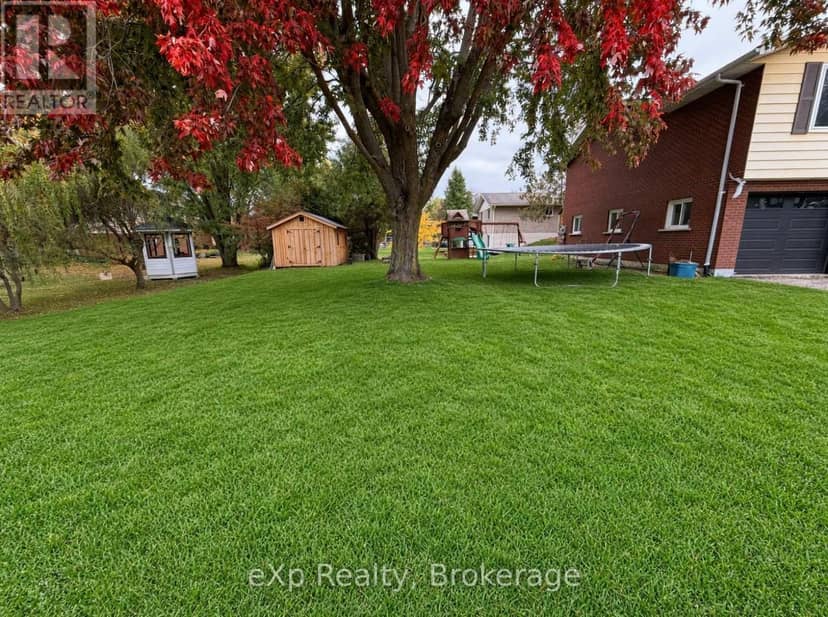 271 Thomas Street — photo 25 of 25