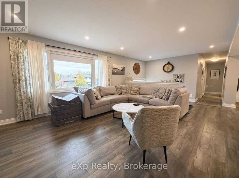 271 Thomas Street, Brockton, photo 7