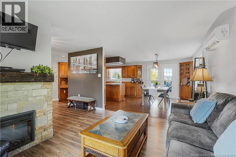 34 Doyle Street — photo 14 of 40