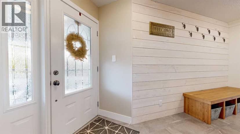 9302 Lakeshore Court, Grande Prairie, photo 5