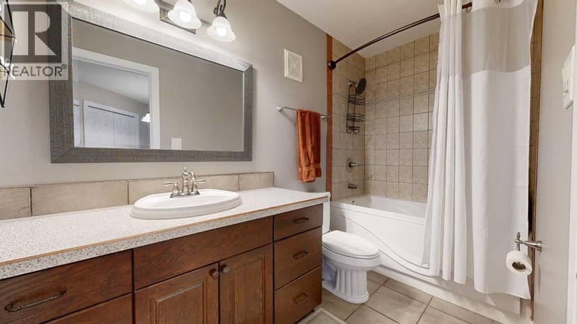 9302 Lakeshore Court — photo 19 of 35