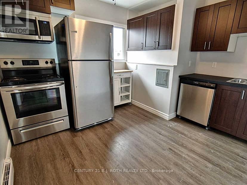 240 Clayborne Place — photo 13 of 21
