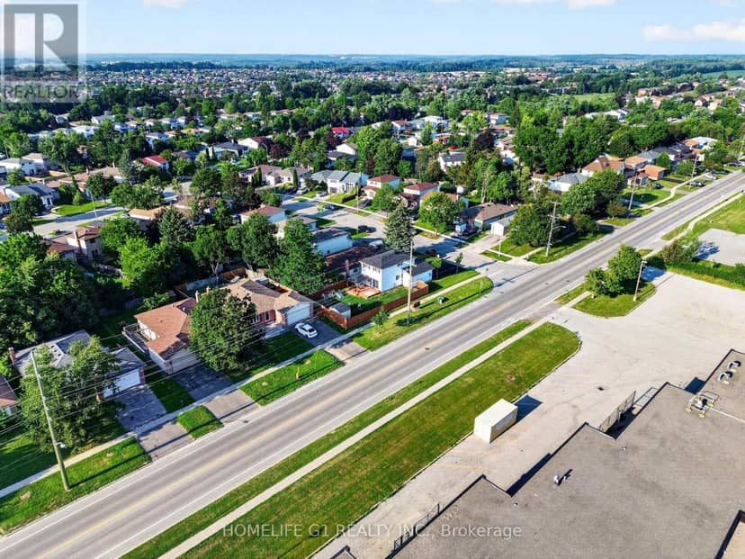 2 Fletcher Drive, Barrie, photo 2