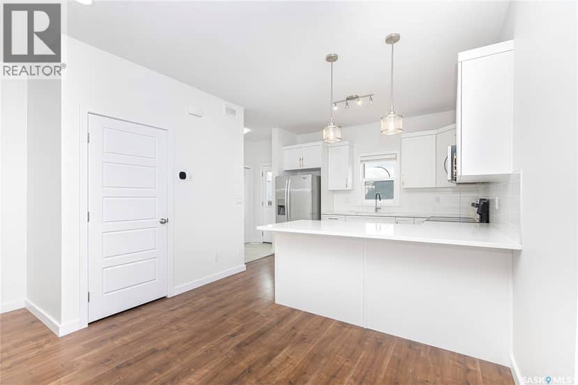 432 Underhill ROAD — photo 10 of 40
