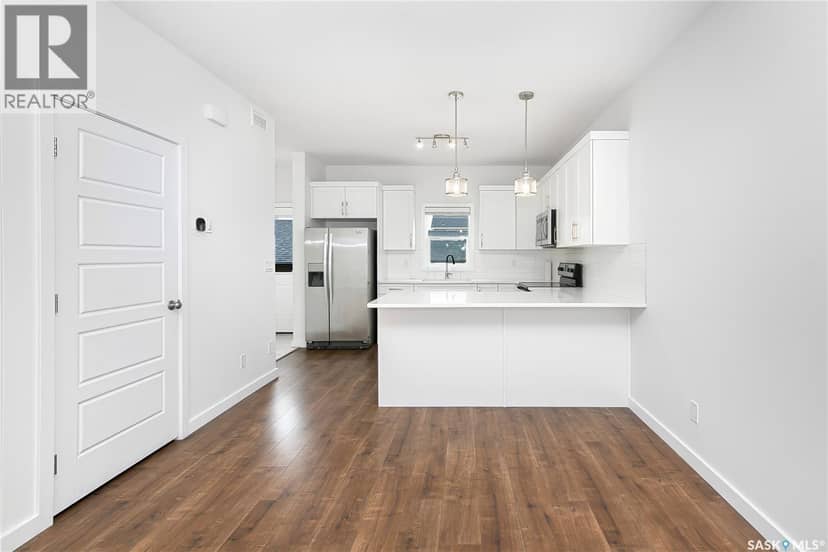 432 Underhill ROAD — photo 11 of 40