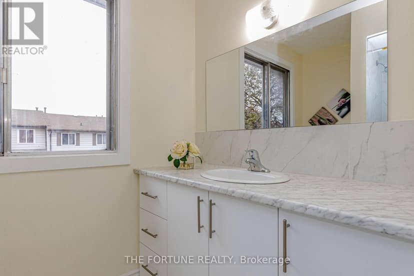 66 - 7475 Goreway Drive — photo 39 of 40