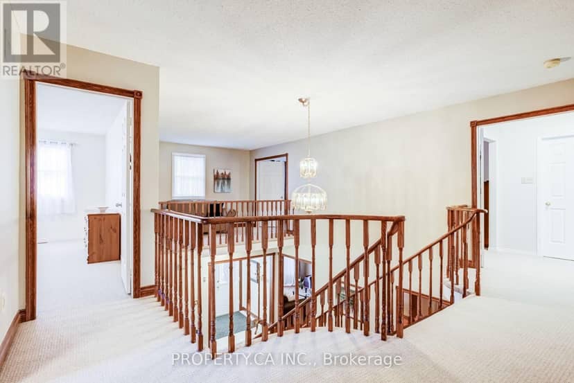 411 Freeman Crescent — photo 27 of 40