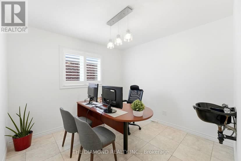 86 Curtis Street — photo 19 of 40