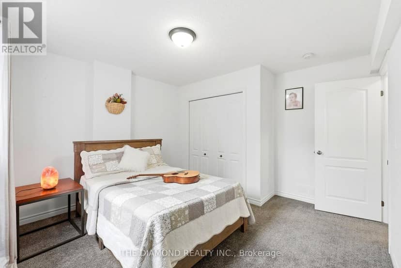86 Curtis Street — photo 37 of 40