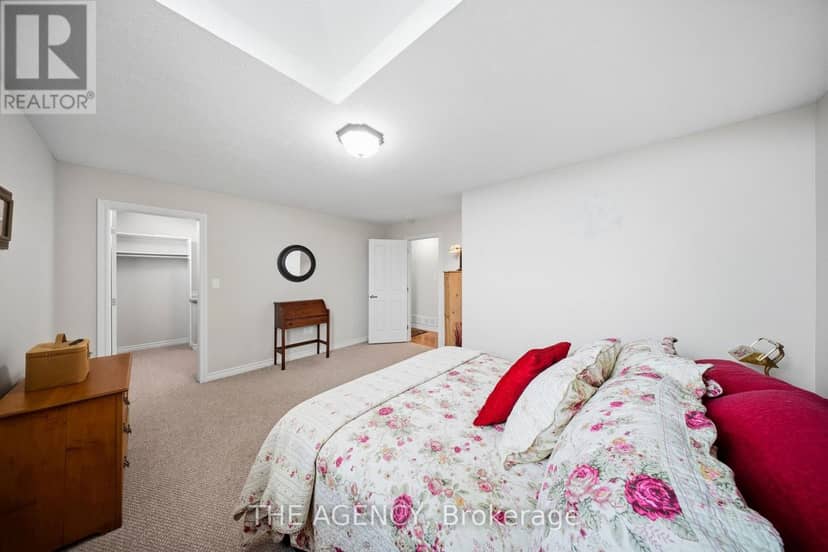 206 Meredith Way — photo 19 of 40