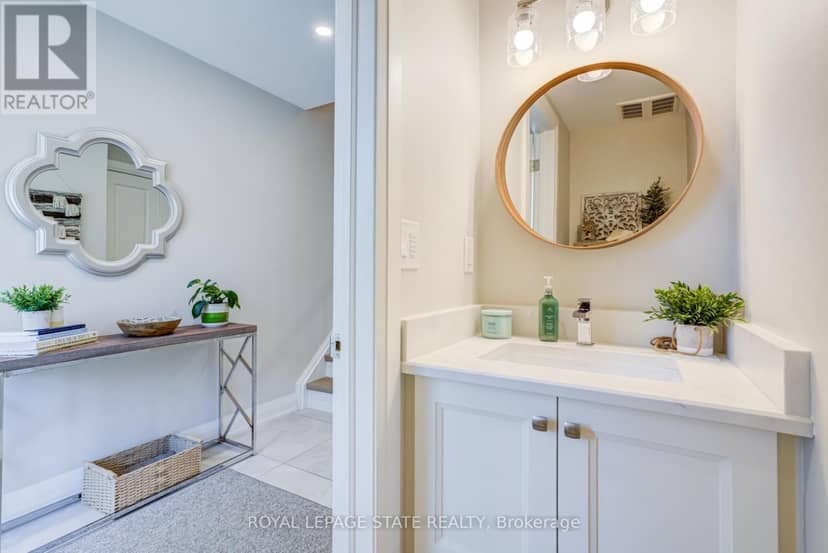 27 - 502 Barton Street — photo 17 of 40