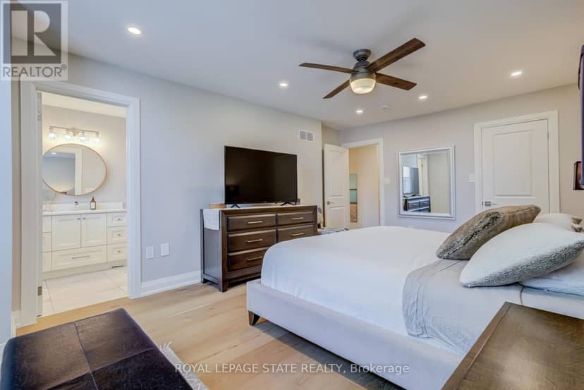 27 - 502 Barton Street — photo 21 of 40