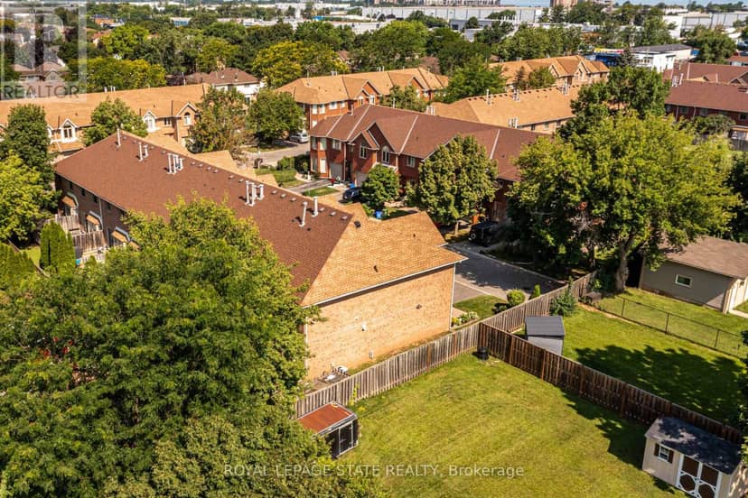 27 - 502 Barton Street — photo 37 of 40