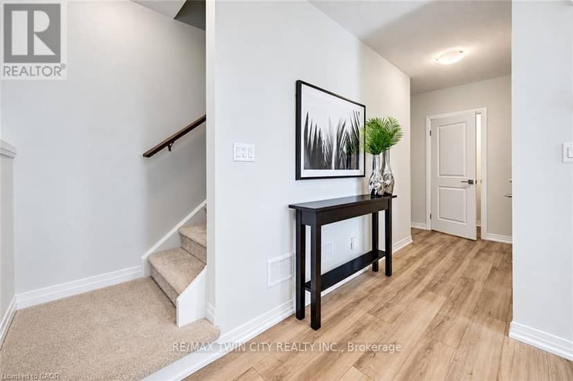 680 Benninger Drive — photo 10 of 29