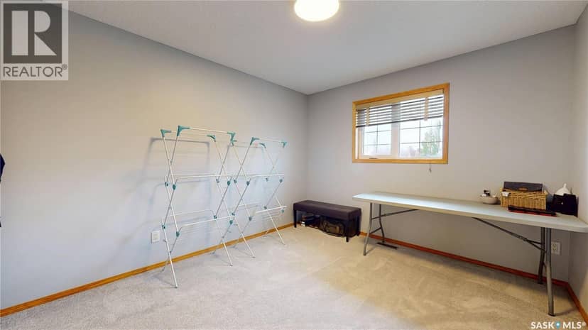 1253 Degelman DRIVE — photo 27 of 40