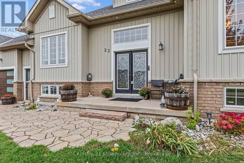 23 Butternut Crescent — photo 10 of 40