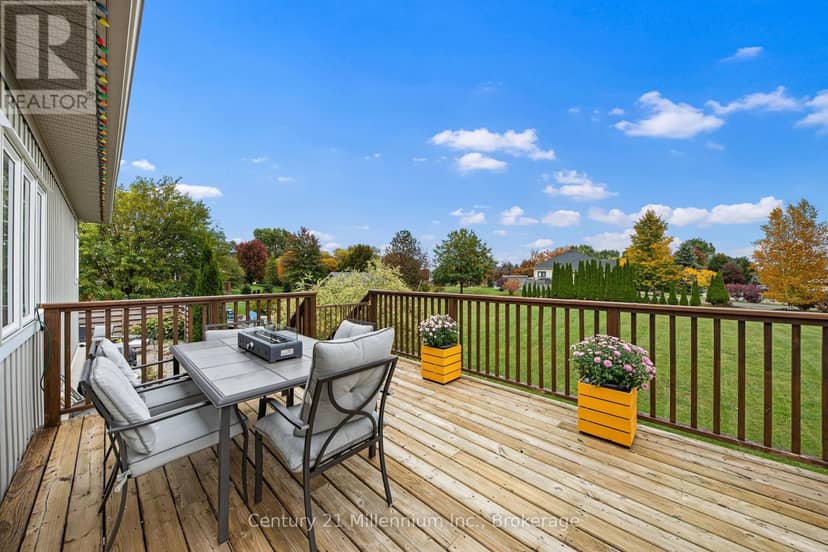23 Butternut Crescent — photo 19 of 40