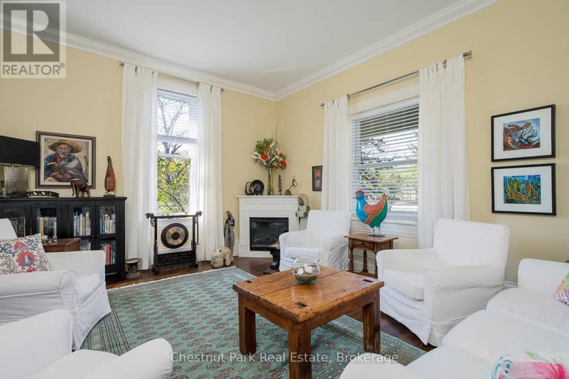 247 St Vincent Street — photo 11 of 40