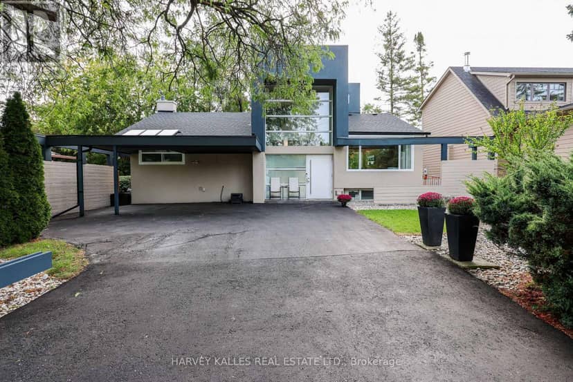 90 Berkinshaw Crescent, Toronto, photo 3