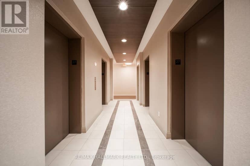 2708 - 825 Church Street — photo 9 of 40