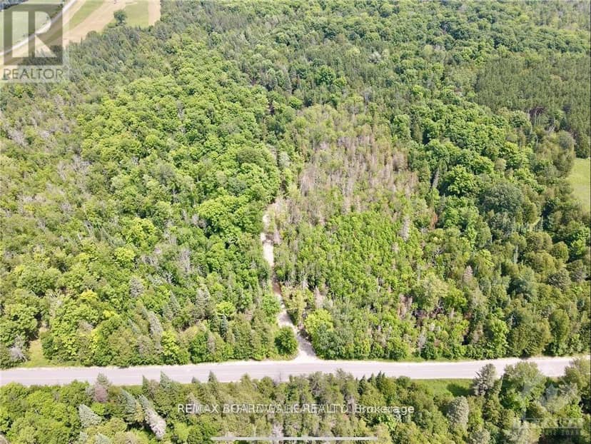 1385 Sheridan Rapids Road — photo 3 of 5