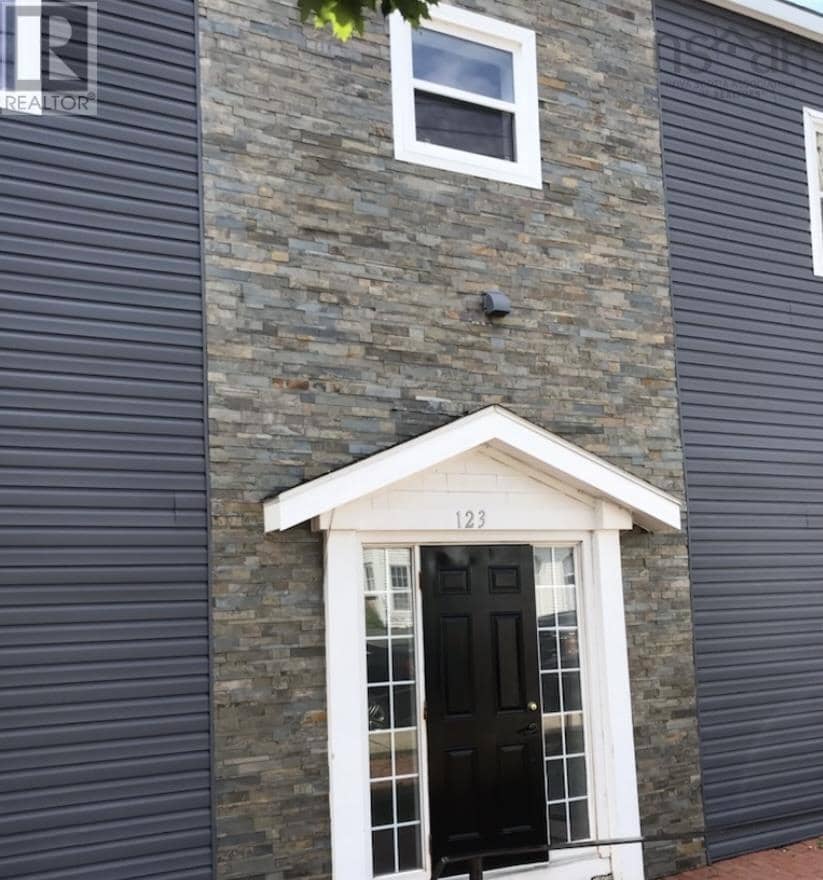 123 Water Street — photo 13 of 40