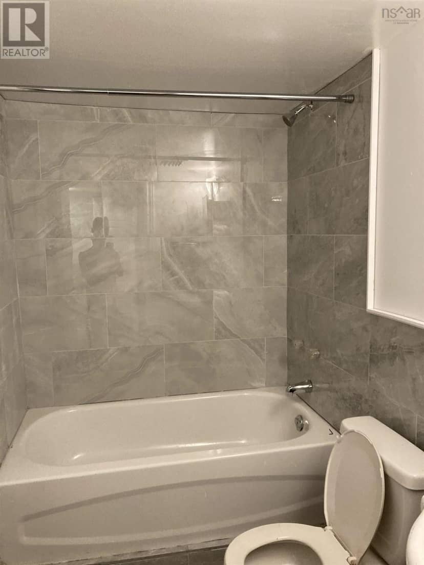 123 Water Street — photo 27 of 40