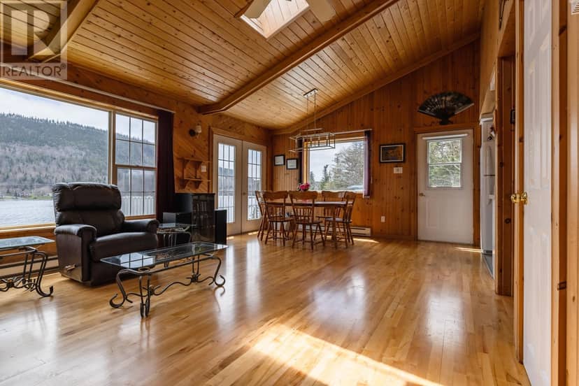 41 Lakeview Drive — photo 7 of 13