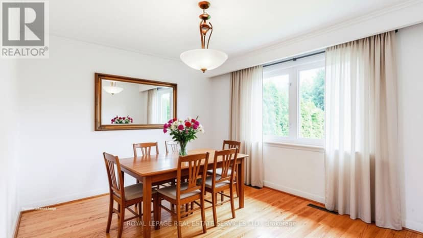 24 Burleigh Heights Drive — photo 10 of 40