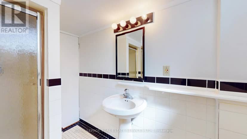 24 Burleigh Heights Drive — photo 37 of 40