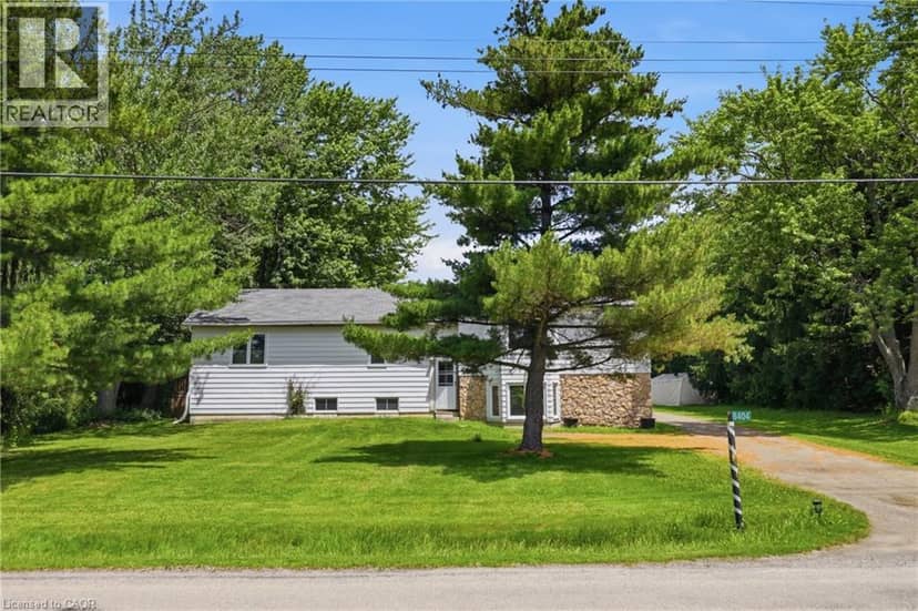 8404 CHIPPEWA Road — photo 8 of 40