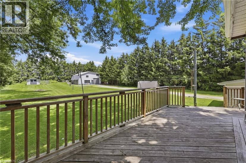 8404 CHIPPEWA Road — photo 37 of 40