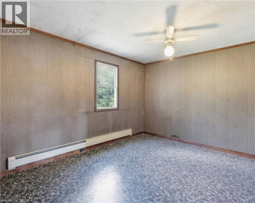 8404 CHIPPEWA Road — photo 31 of 40