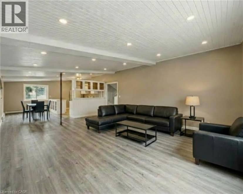 8404 CHIPPEWA Road — photo 40 of 40