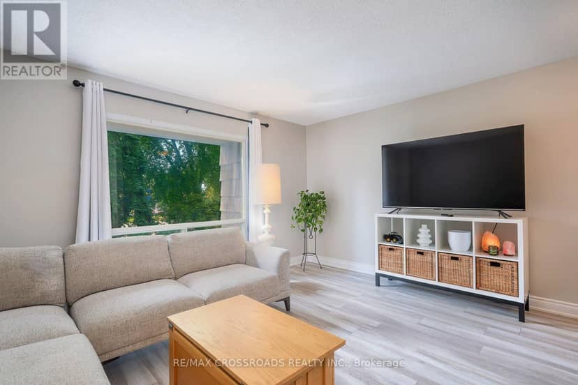 65 - 10 Rodda Boulevard, Toronto, photo 6