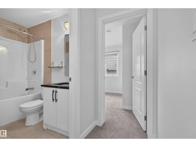 9314 107A AV NW — photo 15 of 33