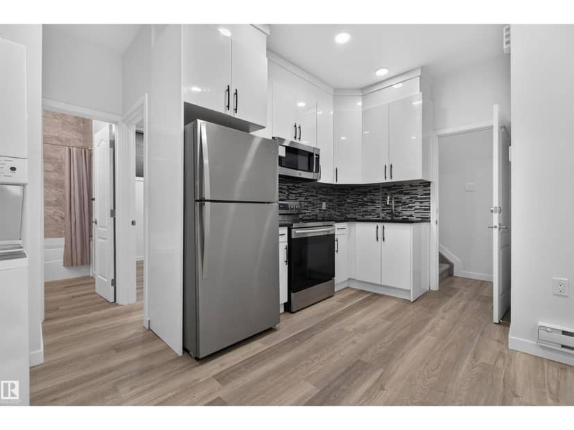 9314 107A AV NW — photo 19 of 33